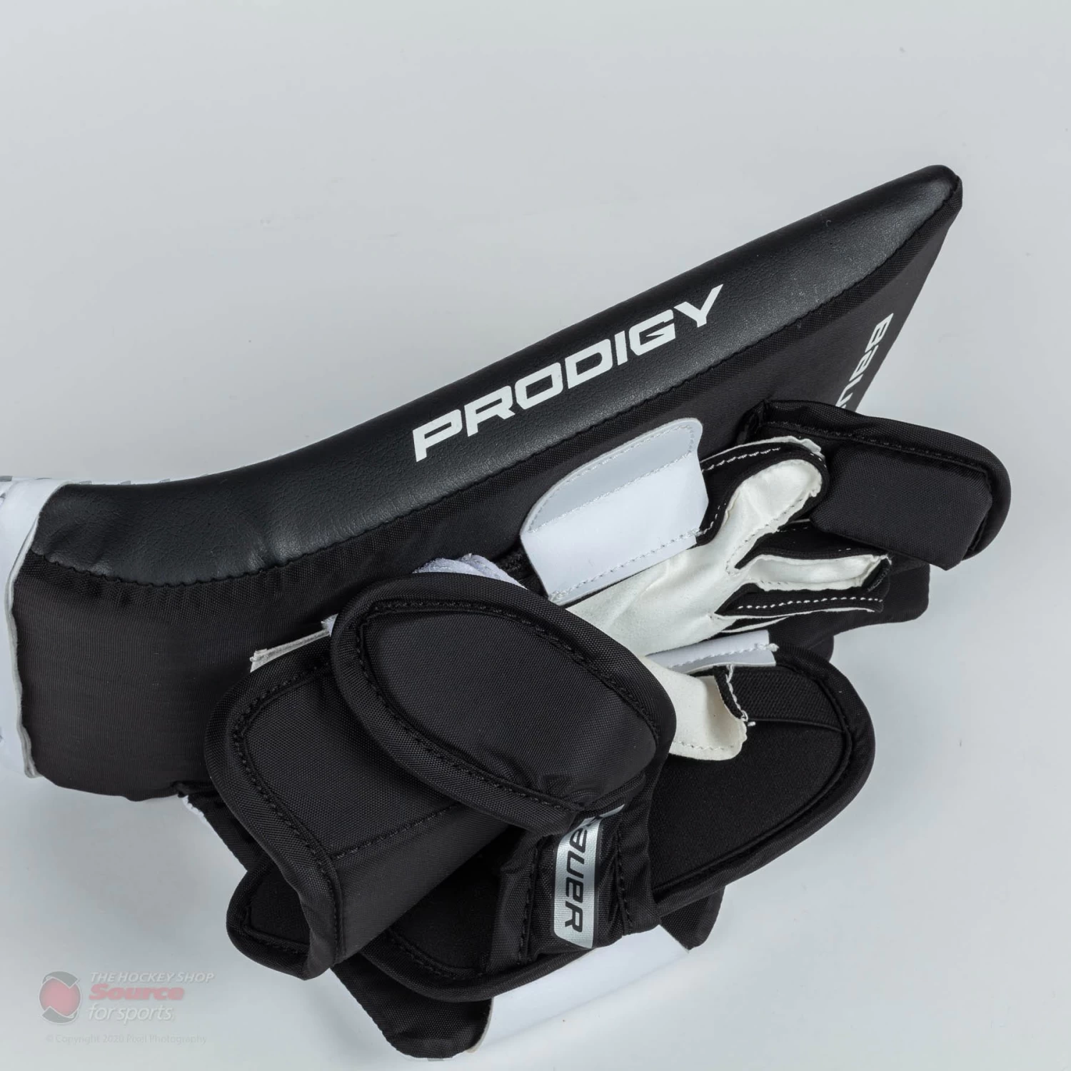 Bauer GSX Prodigy Youth Goalie Blocker S20 4 Bauer GSX Prodigy Youth Goalie Blocker S20 - Image 4