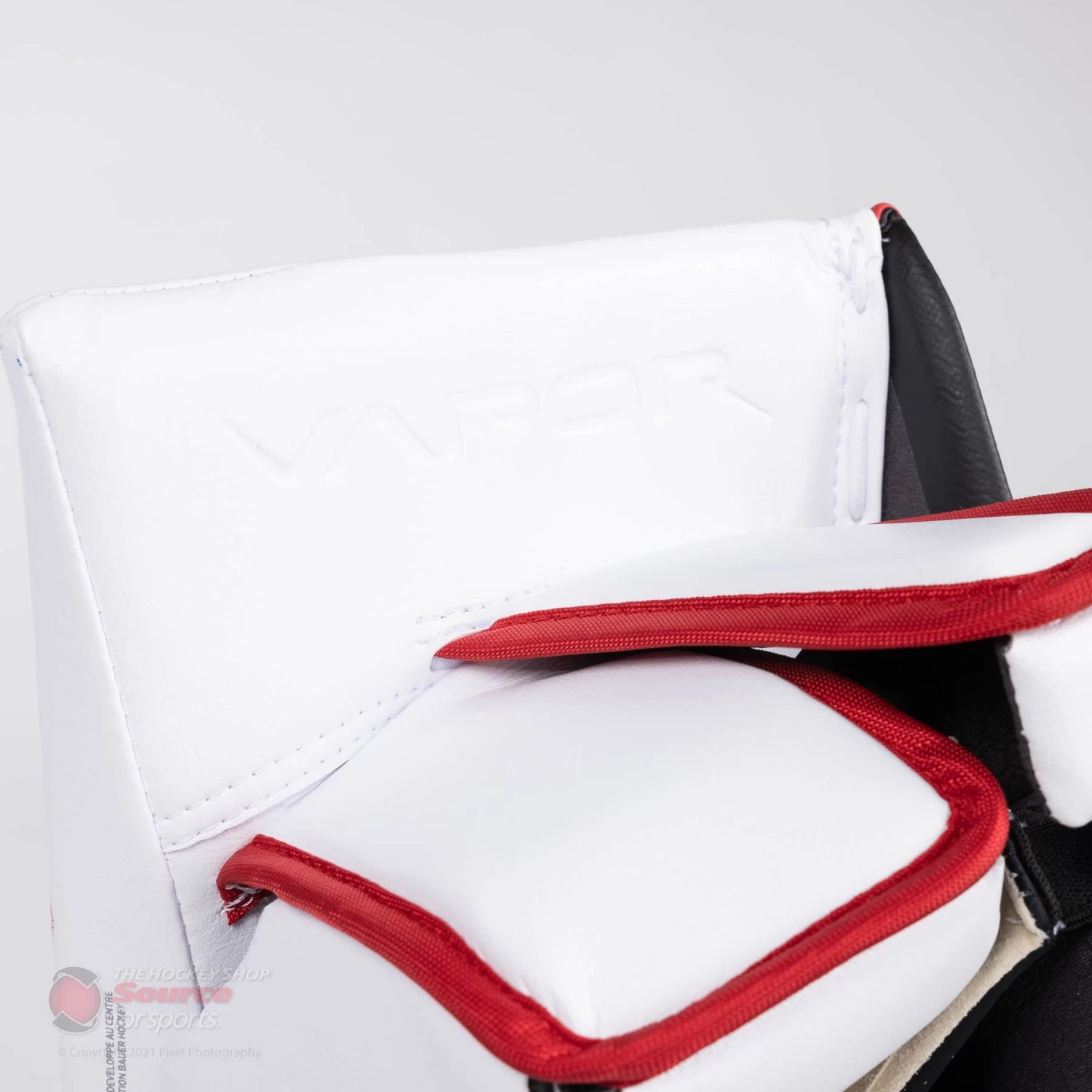 Bauer Vapor HyperLite Senior Goalie Blocker 12 Bauer Vapor HyperLite Senior Goalie Blocker - Image 12