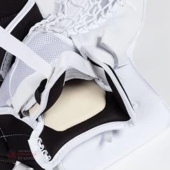 Bauer GSX Intermediate Goalie Catcher S20 21 Bauer GSX Intermediate Goalie Catcher S20 -Hockey Shop bauer catchers bauer gsx intermediate goalie catcher 14451209142338