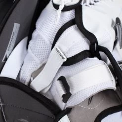 Bauer Vapor 2X Senior Goalie Catcher 26 Bauer Vapor 2X Senior Goalie Catcher -Hockey Shop bauer catchers bauer vapor 2x senior goalie catcher 30351737126978