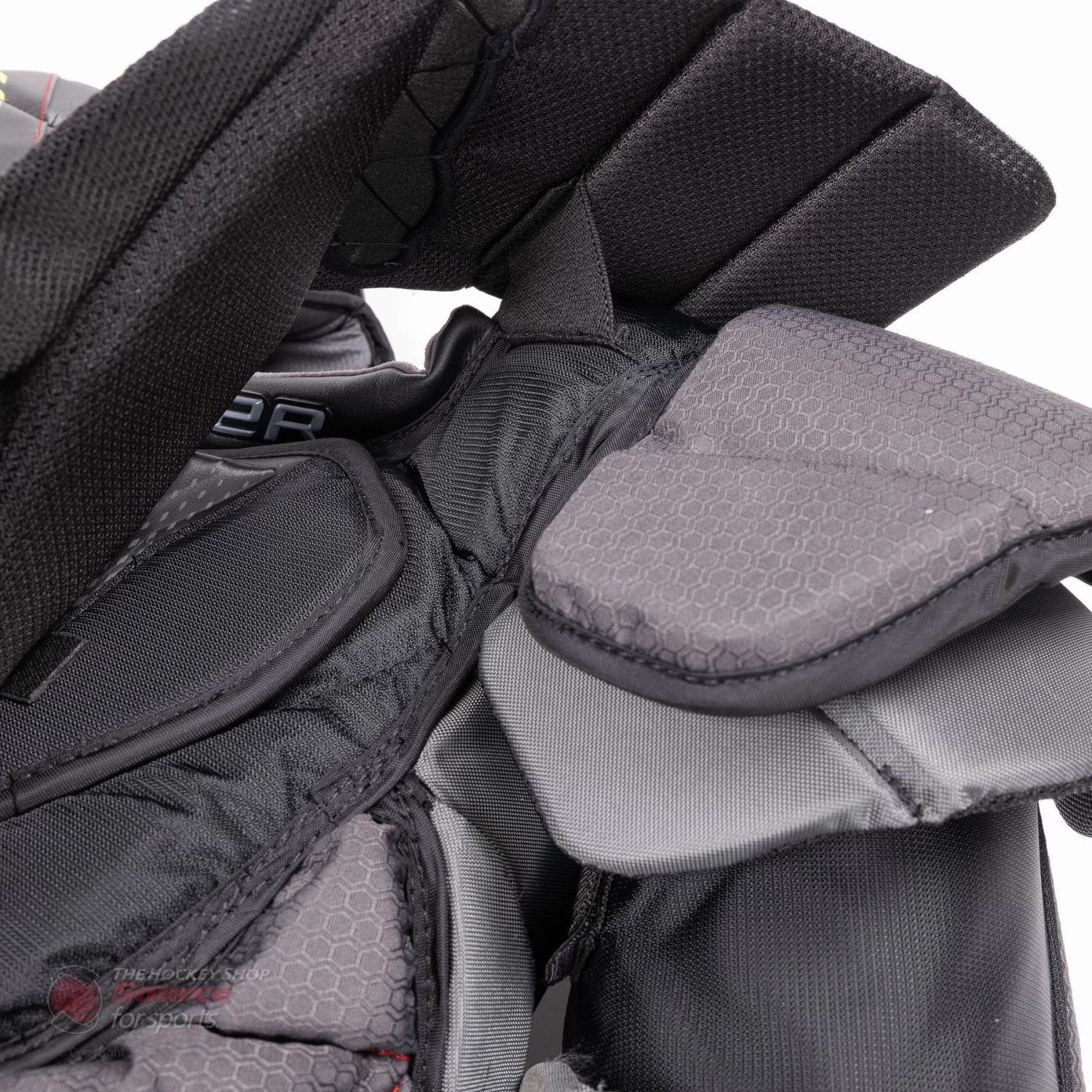 Bauer Vapor HyperLite Senior Chest & Arm Protector - Blue 9 Bauer Vapor HyperLite Senior Chest & Arm Protector - Blue - Image 9