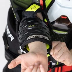Bauer Vapor Hyperlite Junior Hockey Elbow Pads -Hockey Shop bauer elbow pads bauer vapor hyperlite junior hockey elbow pads 29084612067394