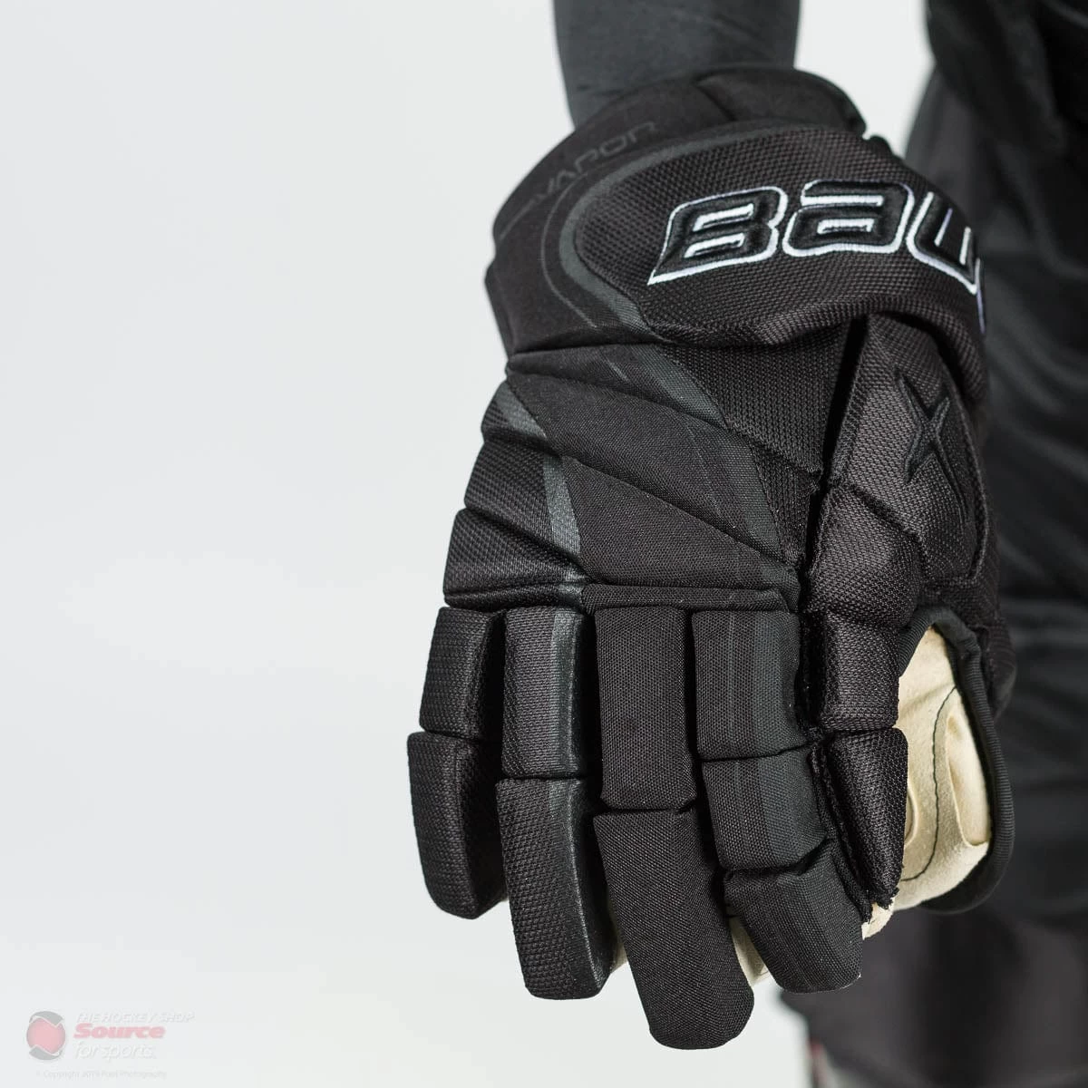 Bauer Vapor 1X Lite Pro Senior Hockey Gloves 6 Bauer Vapor 1X Lite Pro Senior Hockey Gloves - Image 6