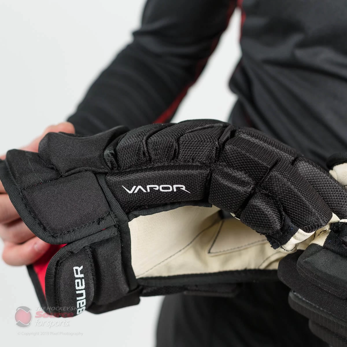 Bauer Vapor 1X Lite Pro Senior Hockey Gloves 8 Bauer Vapor 1X Lite Pro Senior Hockey Gloves - Image 8