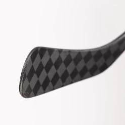 Bauer Vapor HyperLite 2 Junior Hockey Stick - 30 Flex -Hockey Shop bauer hockey sticks bauer vapor hyperlite2 junior hockey stick 30 flex 30560502710338