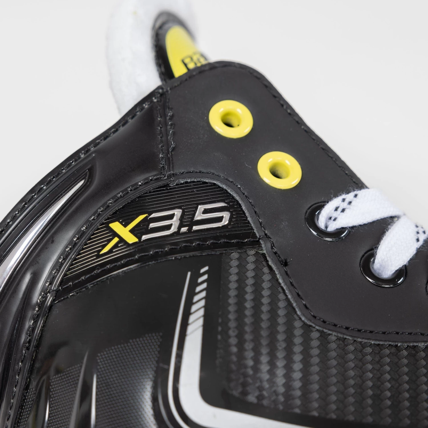 Bauer Vapor X3.5 Intermediate Roller Hockey Skates 9 Bauer Vapor X3.5 Intermediate Roller Hockey Skates - Image 9