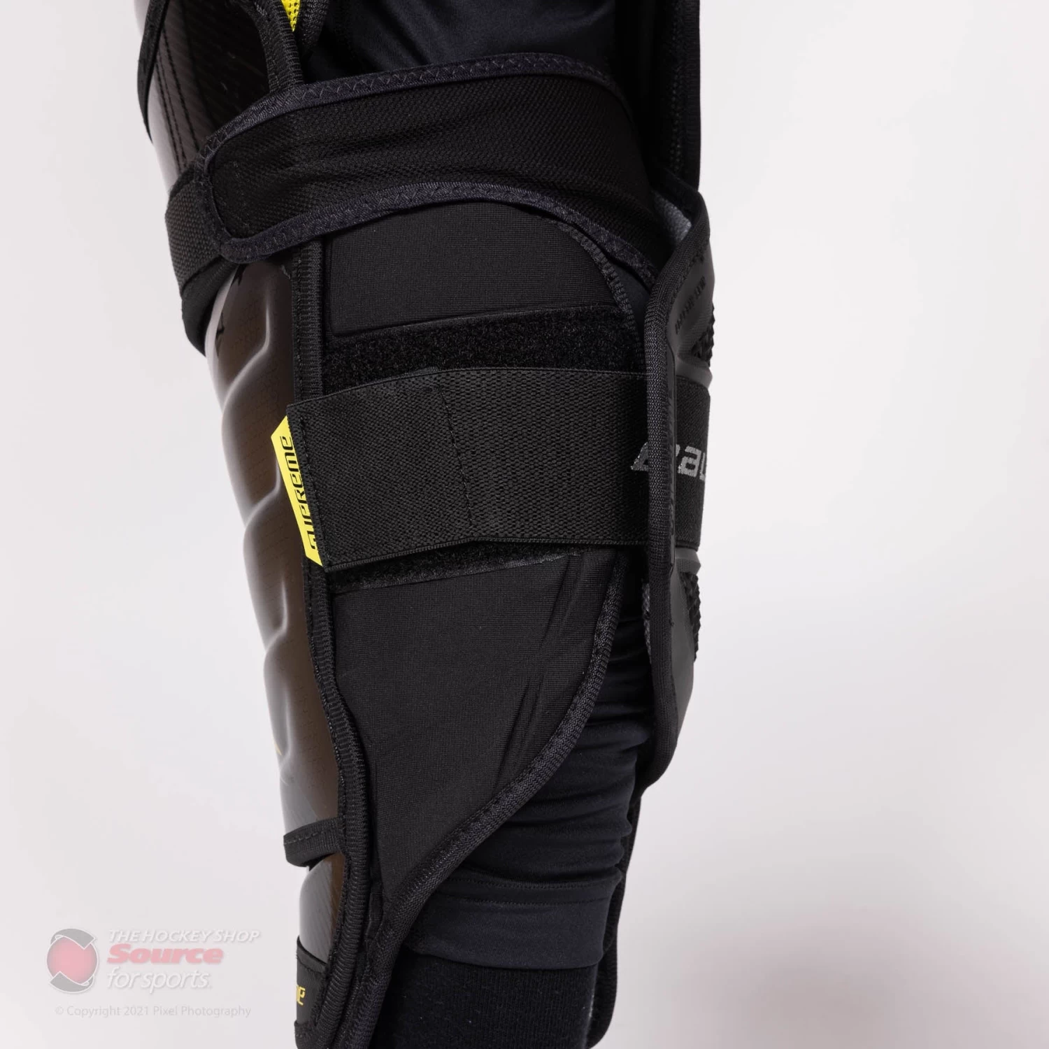 Bauer Supreme UltraSonic Senior Hockey Shin Guards 8 Bauer Supreme UltraSonic Senior Hockey Shin Guards - Image 8