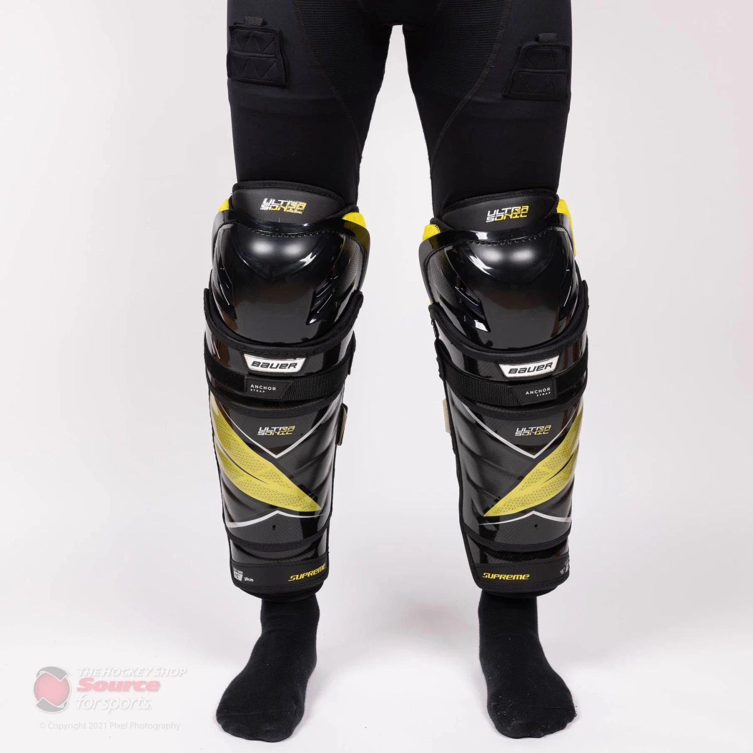 Bauer Supreme UltraSonic Senior Hockey Shin Guards 2 Bauer Supreme UltraSonic Senior Hockey Shin Guards - Image 2