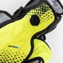 Bauer Vapor 3X Pro Junior Hockey Shin Guards -Hockey Shop bauer shin guards bauer vapor 3x pro junior hockey shin guards 29084802613314