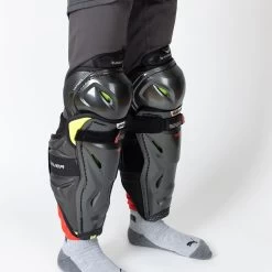 Bauer Vapor 3X Pro Junior Hockey Shin Guards -Hockey Shop bauer shin guards bauer vapor 3x pro junior hockey shin guards 29084802678850