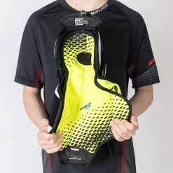 Bauer Vapor Hyperlite Junior Hockey Shin Guards -Hockey Shop bauer shin guards bauer vapor hyperlite junior hockey shin guards 29084817784898