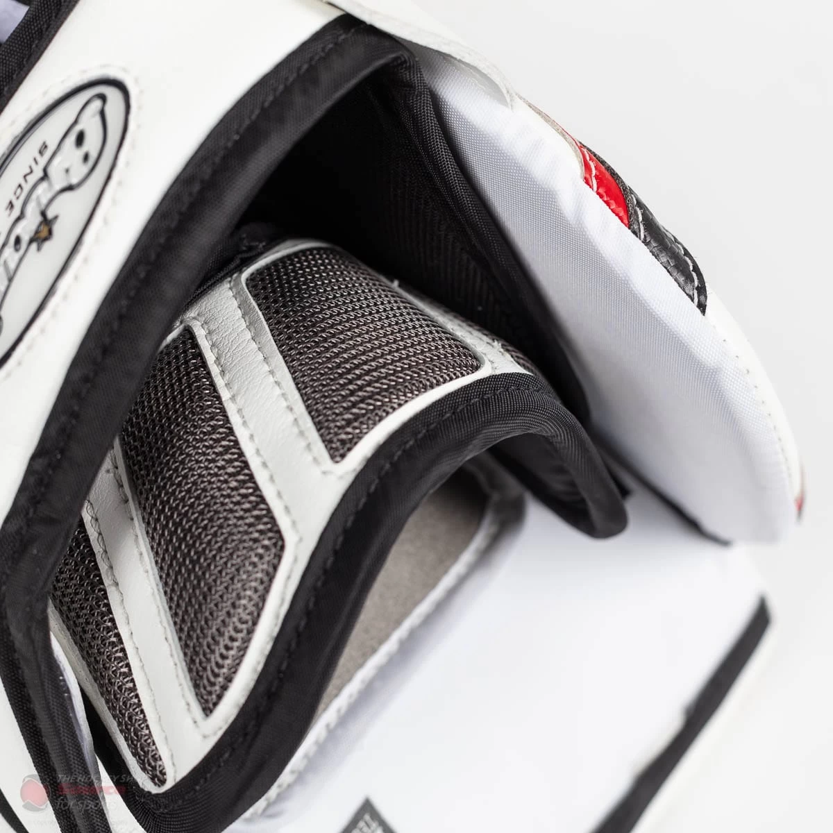 Brian's G-NETik 4 Senior Goalie Blocker 7 Brian's G-NETik 4 Senior Goalie Blocker - Image 7