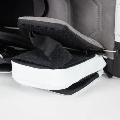 Brian's G-NETik X5 Junior Goalie Leg Pads -Hockey Shop brian s leg pads brian s g netik x5 junior goalie leg pads 29086601838658