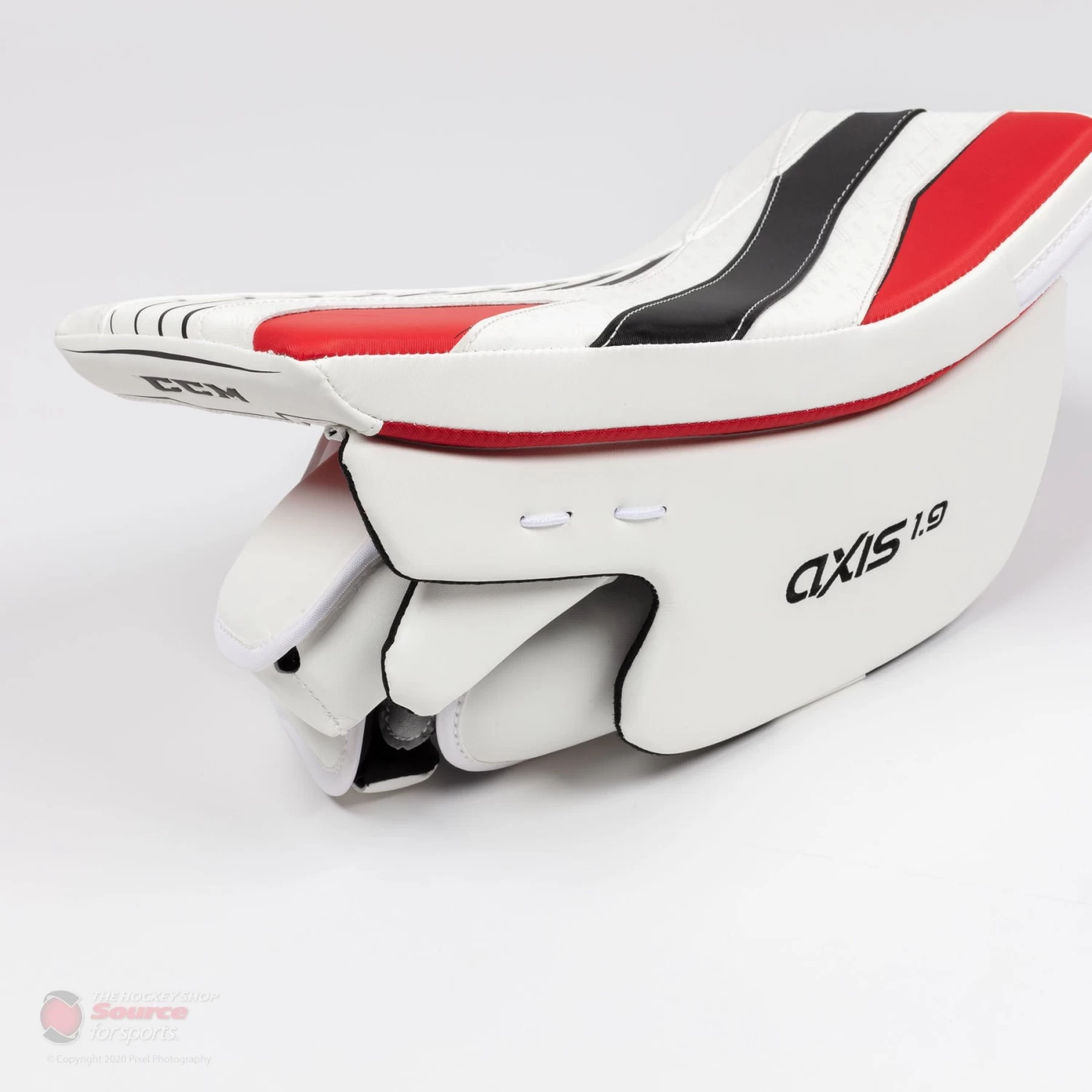 CCM Axis A1.9 Intermediate Goalie Blocker 5 CCM Axis A1.9 Intermediate Goalie Blocker - Image 5