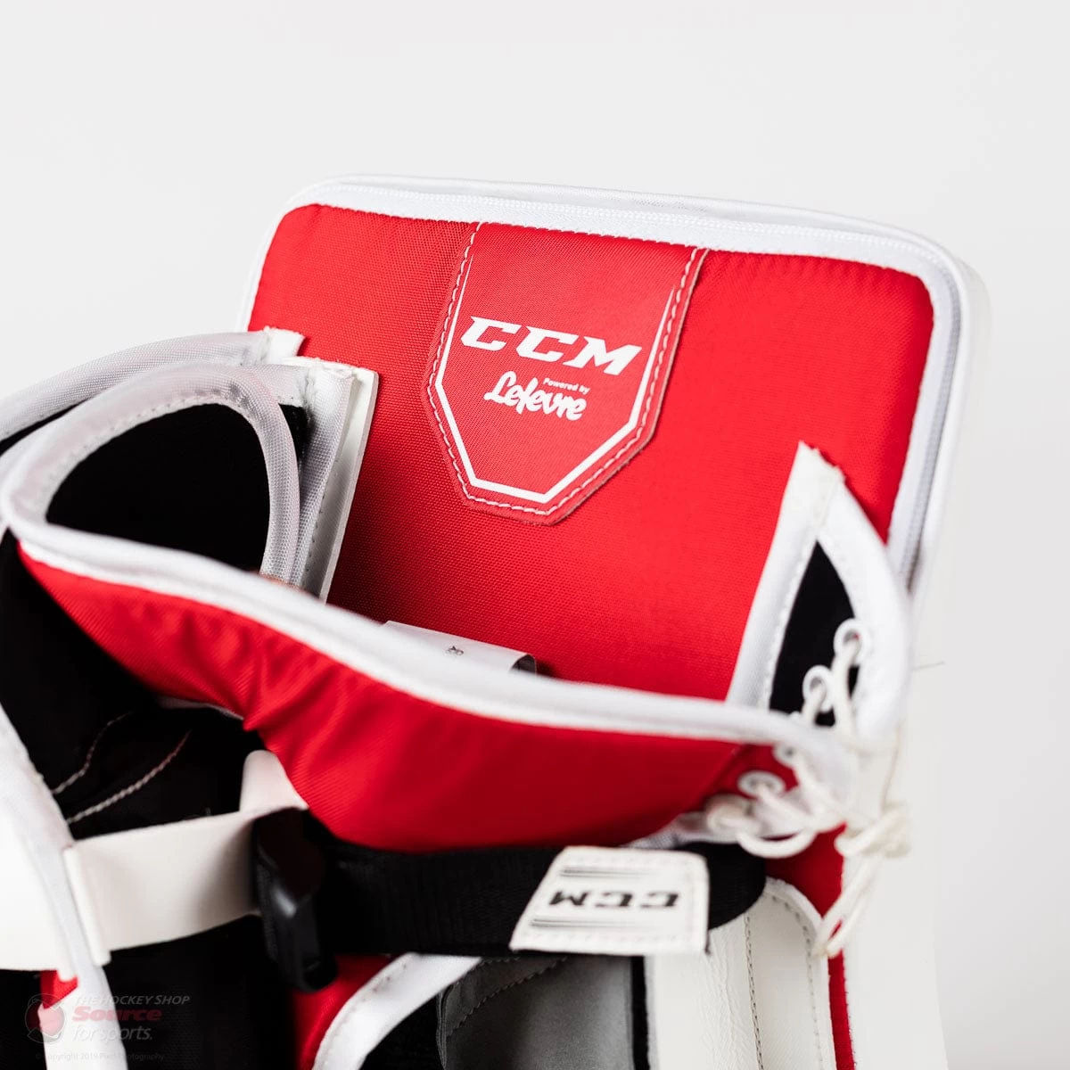 CCM Extreme Flex 4 Pro Senior Goalie Blocker 12 CCM Extreme Flex 4 Pro Senior Goalie Blocker - Image 12