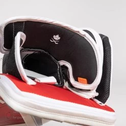 CCM Extreme Flex 5 Senior Goalie Blocker 30 CCM Extreme Flex 5 Senior Goalie Blocker -Hockey Shop ccm blockers ccm extreme flex 5 senior goalie blocker 27972280483906