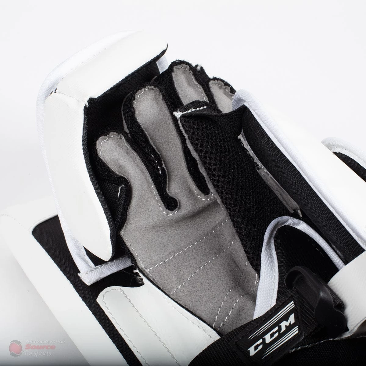 CCM Extreme Flex E4.5 Junior Goalie Blocker - Source Exclusive 8 CCM Extreme Flex E4.5 Junior Goalie Blocker - Source Exclusive - Image 8