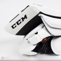 CCM Extreme Flex E4.9 Senior Goalie Blocker - Source Exclusive -Hockey Shop ccm blockers ccm extreme flex e4 9 senior goalie blocker source exclusive 5311111266370