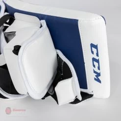CCM Extreme Flex E5.5 Junior Goalie Blocker -Hockey Shop ccm blockers ccm extreme flex e5 5 junior goalie blocker 27988469186626