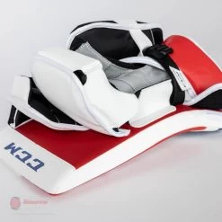 CCM Extreme Flex E5.5 Senior Goalie Blocker 18 CCM Extreme Flex E5.5 Senior Goalie Blocker -Hockey Shop ccm blockers ccm extreme flex e5 5 senior goalie blocker 27988471054402