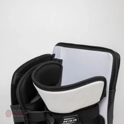 CCM Extreme Flex E5.5 Senior Goalie Blocker - Source Exclusive 21 CCM Extreme Flex E5.5 Senior Goalie Blocker - Source Exclusive -Hockey Shop ccm blockers ccm extreme flex e5 5 senior goalie blocker source exclusive 28238263484482