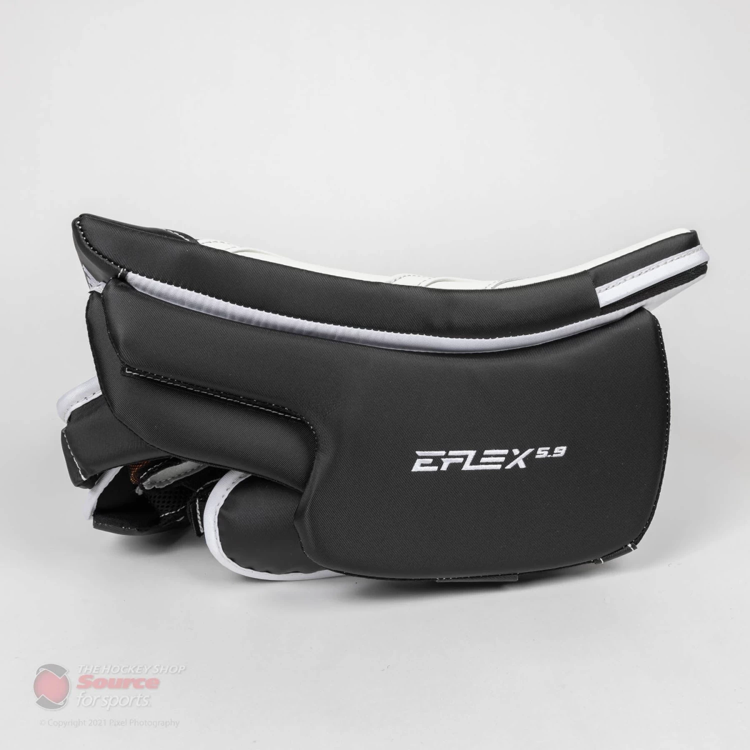 CCM Extreme Flex E5.9 Intermediate Goalie Blocker - Source Exclusive 2 CCM Extreme Flex E5.9 Intermediate Goalie Blocker - Source Exclusive - Image 2