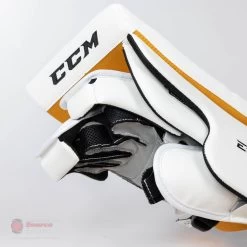 CCM Extreme Flex E5.9 Senior Goalie Blocker -Hockey Shop ccm blockers ccm extreme flex e5 9 senior goalie blocker 27988477313090