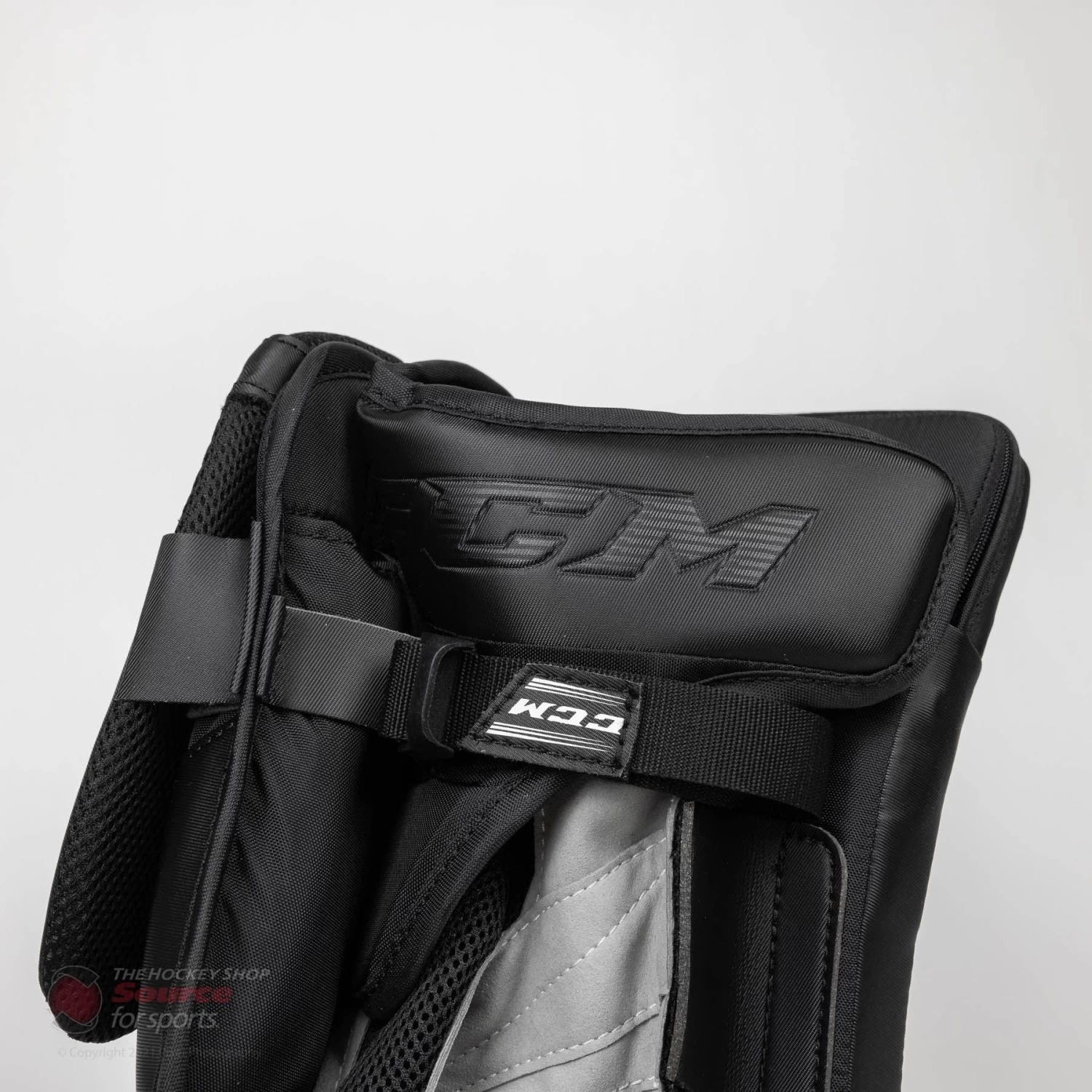 CCM Extreme Flex E5.9 Senior Goalie Blocker - Source Exclusive 8 CCM Extreme Flex E5.9 Senior Goalie Blocker - Source Exclusive - Image 8