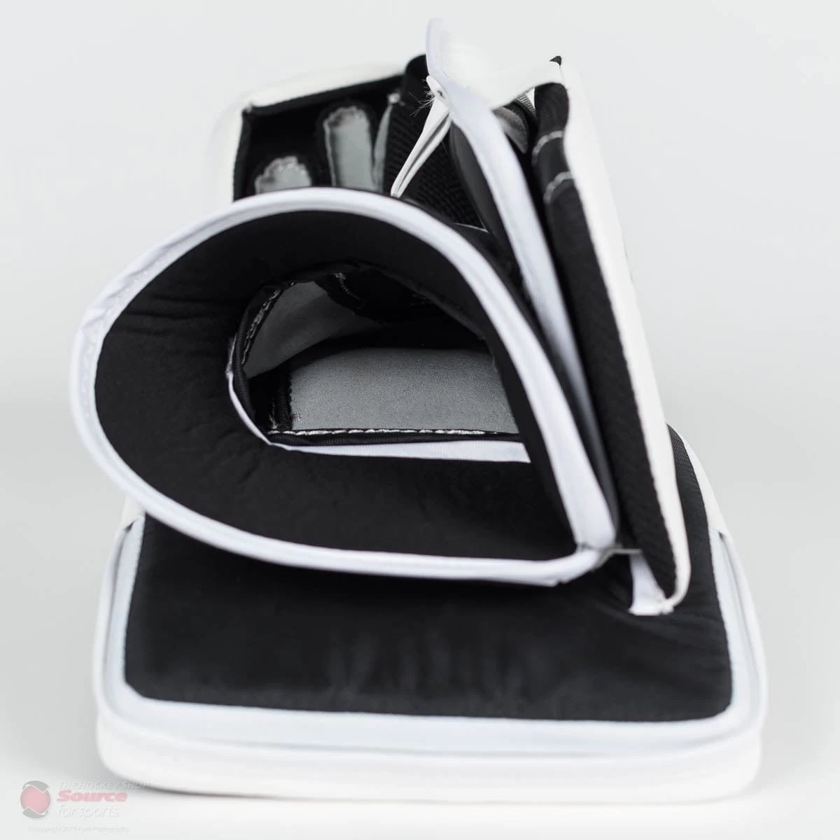 CCM Premier P2.5 Junior Goalie Blocker - Source Exclusive 5 CCM Premier P2.5 Junior Goalie Blocker - Source Exclusive - Image 5