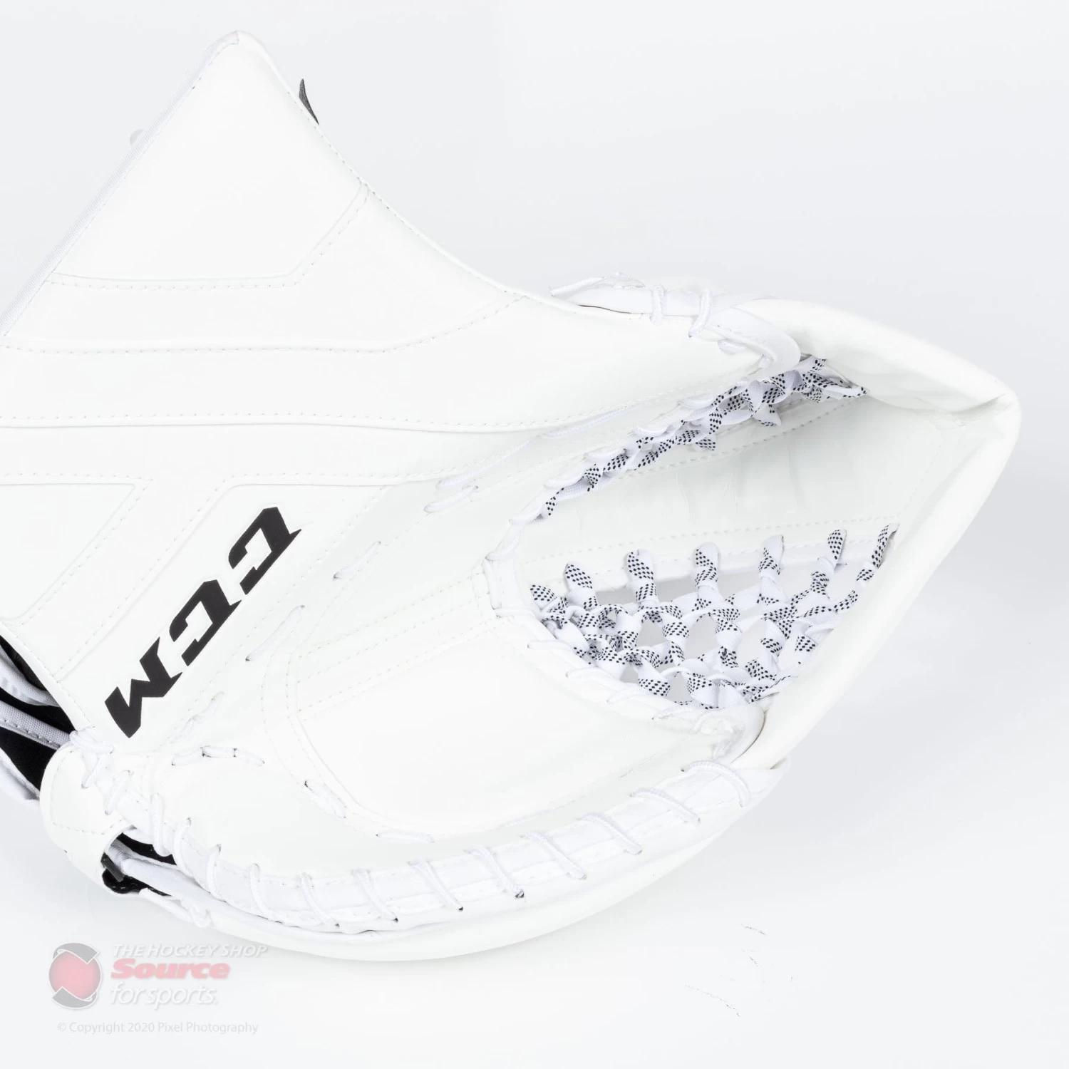 CCM Axis A1.9 Intermediate Goalie Catcher - Source Exclusive 2 CCM Axis A1.9 Intermediate Goalie Catcher - Source Exclusive - Image 2