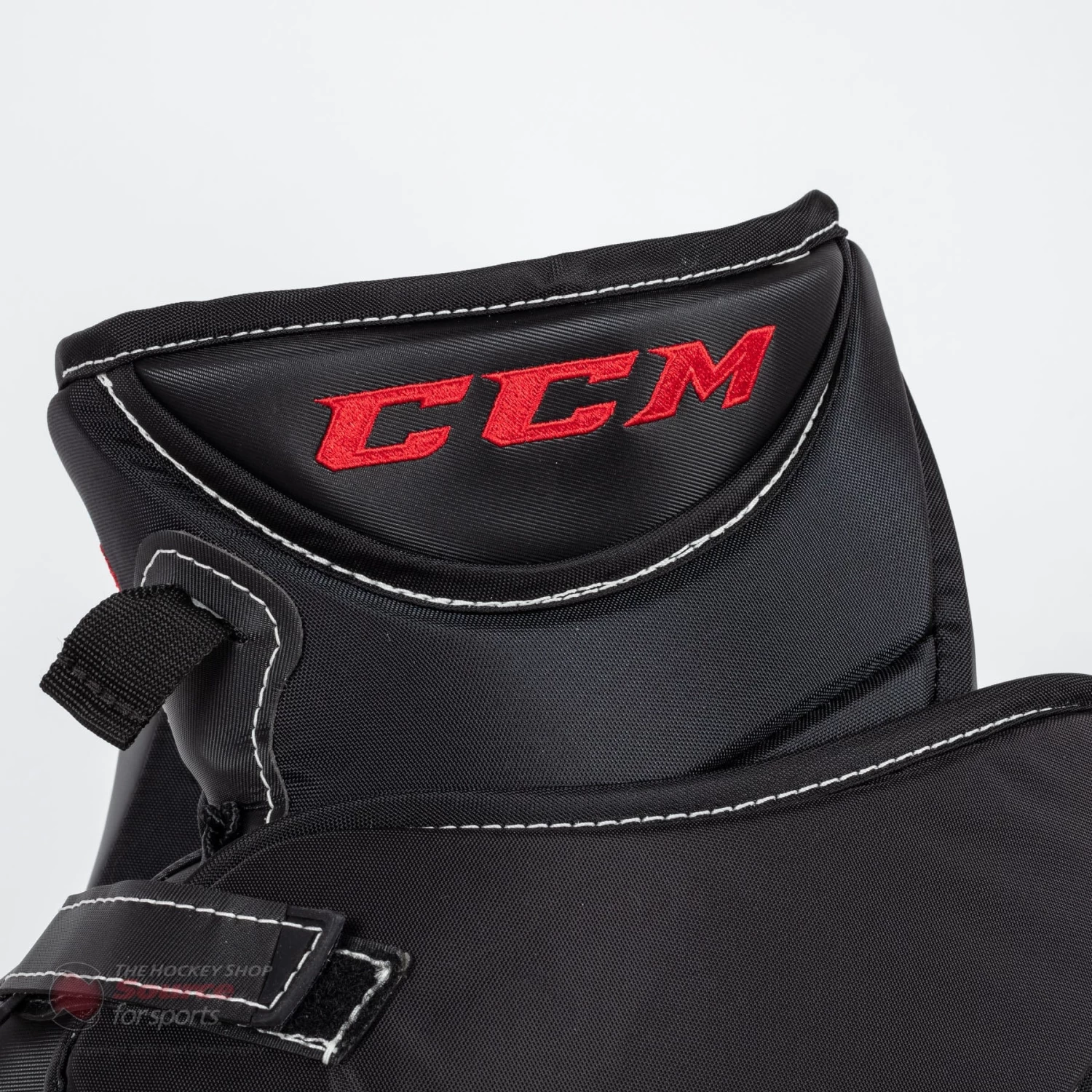CCM Axis Senior Goalie Catcher - 600 Break Angle 10 CCM Axis Senior Goalie Catcher - 600 Break Angle - Image 10