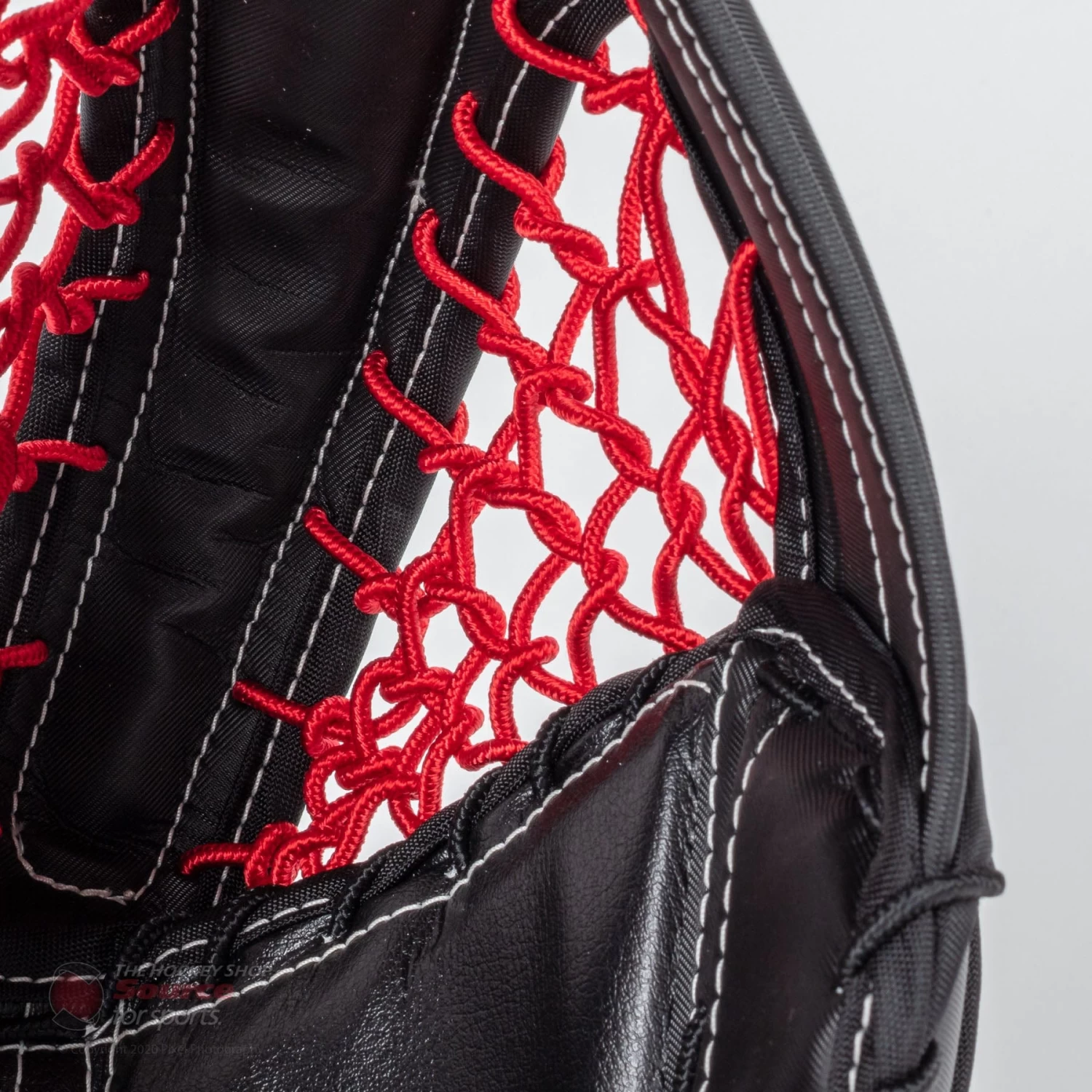 CCM Axis Senior Goalie Catcher - 600 Break Angle 7 CCM Axis Senior Goalie Catcher - 600 Break Angle - Image 7