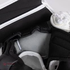 CCM Extreme Flex E5.5 Junior Goalie Catcher 28 CCM Extreme Flex E5.5 Junior Goalie Catcher -Hockey Shop ccm catchers ccm extreme flex e5 5 junior goalie catcher 27972557504578