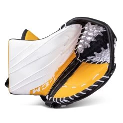 CCM Extreme Flex E5.5 Junior Goalie Catcher - Source Exclusive -Hockey Shop ccm catchers ccm extreme flex e5 5 junior goalie catcher source exclusive boston bruins regular 28743589691458