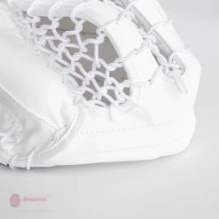 CCM Extreme Flex E5.5 Senior Goalie Catcher 24 CCM Extreme Flex E5.5 Senior Goalie Catcher -Hockey Shop ccm catchers ccm extreme flex e5 5 senior goalie catcher 27988515913794