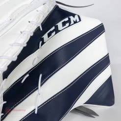 CCM Extreme Flex E5.9 Intermediate Goalie Catcher 21 CCM Extreme Flex E5.9 Intermediate Goalie Catcher -Hockey Shop ccm catchers ccm extreme flex e5 9 intermediate goalie catcher 27988516634690