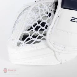 CCM Extreme Flex E5.9 Intermediate Goalie Catcher 26 CCM Extreme Flex E5.9 Intermediate Goalie Catcher -Hockey Shop ccm catchers ccm extreme flex e5 9 intermediate goalie catcher 27988516732994