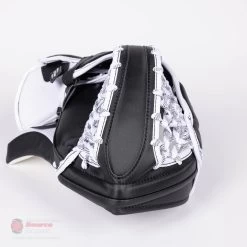 CCM Extreme Flex E5.9 Intermediate Goalie Catcher - Source Exclusive 19 CCM Extreme Flex E5.9 Intermediate Goalie Catcher - Source Exclusive -Hockey Shop ccm catchers ccm extreme flex e5 9 intermediate goalie catcher source exclusive 28235136106562