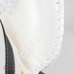 CCM Extreme Flex E5.9 Senior Goalie Catcher -Hockey Shop ccm catchers ccm extreme flex e5 9 senior goalie catcher 27988525121602