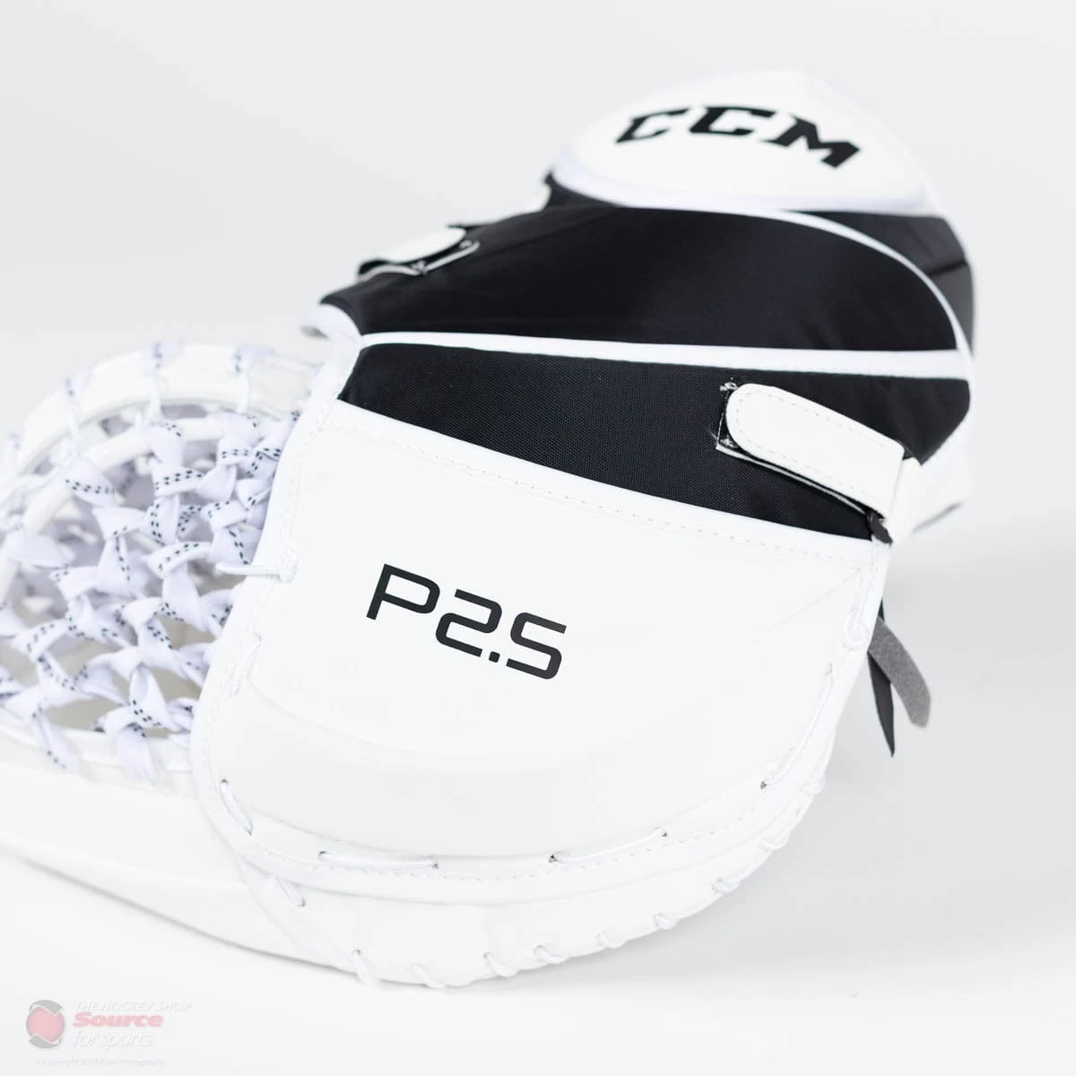CCM Premier P2.5 Senior Goalie Catcher - Source Exclusive 4 CCM Premier P2.5 Senior Goalie Catcher - Source Exclusive - Image 4