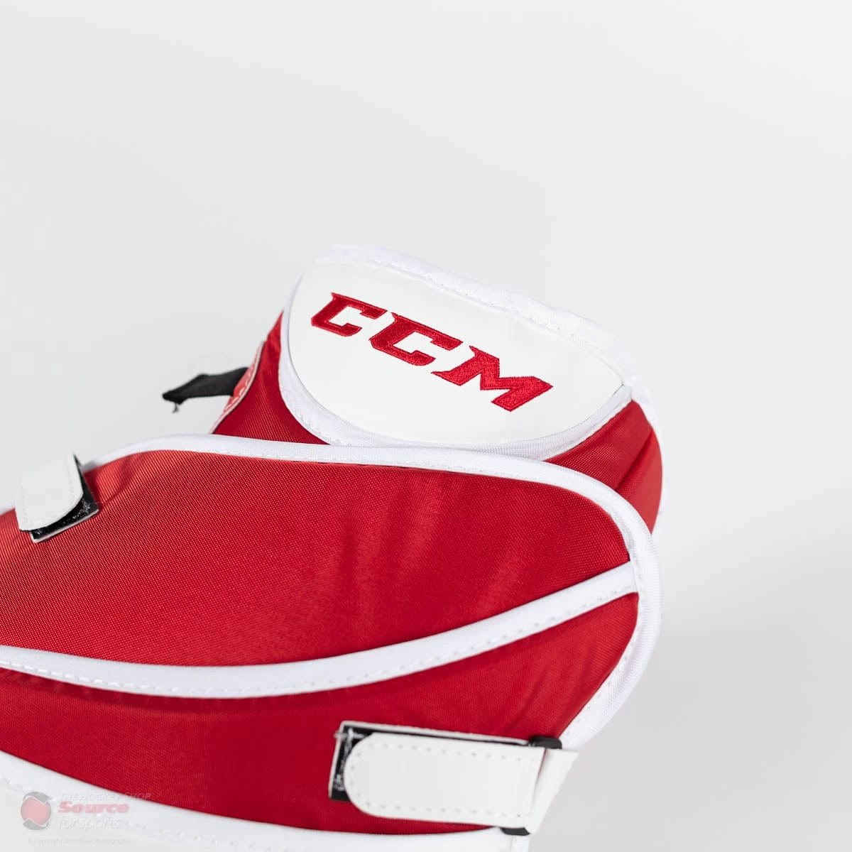 CCM Premier P2.9 Senior Goalie Catcher - Source Exclusive 3 CCM Premier P2.9 Senior Goalie Catcher - Source Exclusive - Image 3