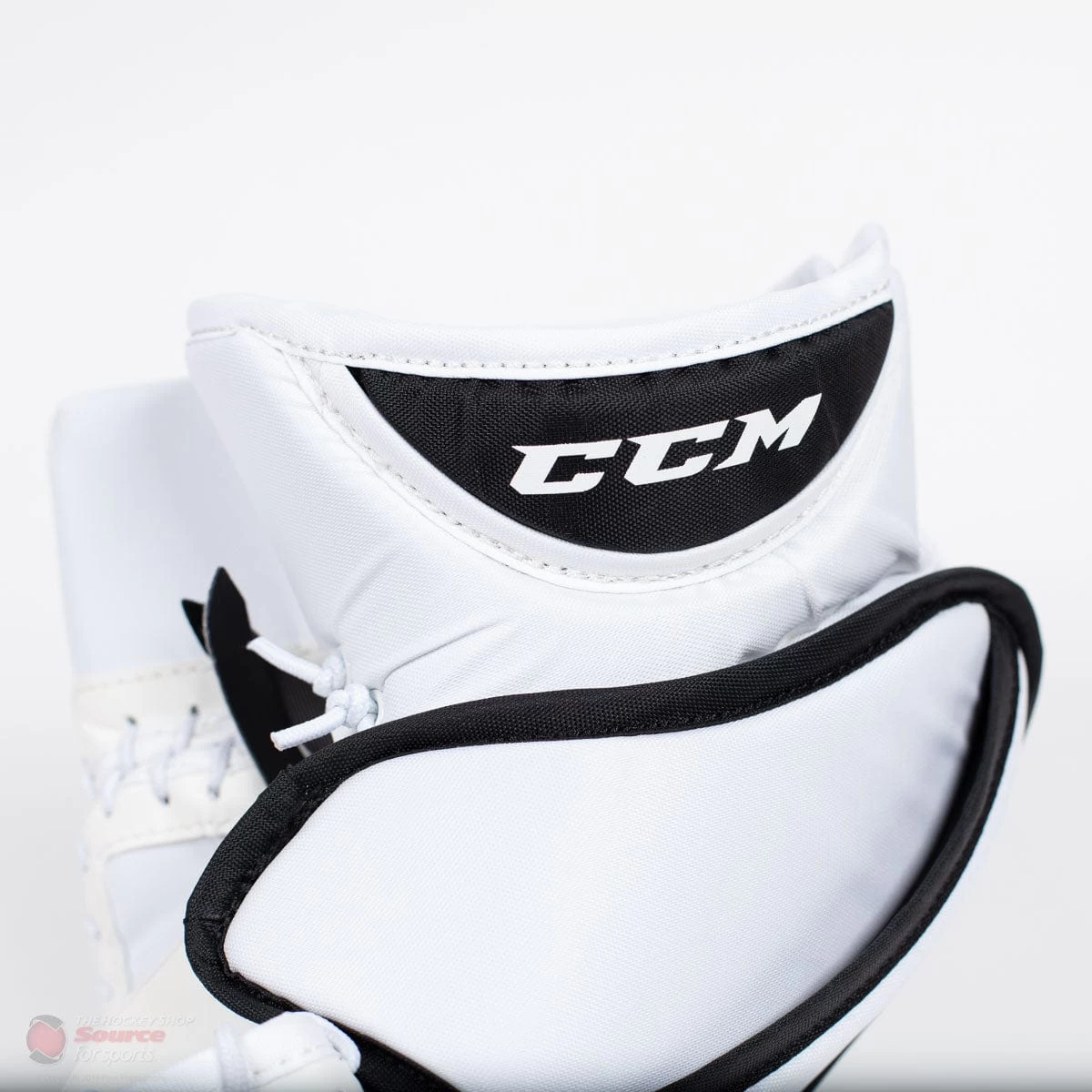 CCM YTFlex 2 Youth Goalie Catcher 4 CCM YTFlex 2 Youth Goalie Catcher - Image 4