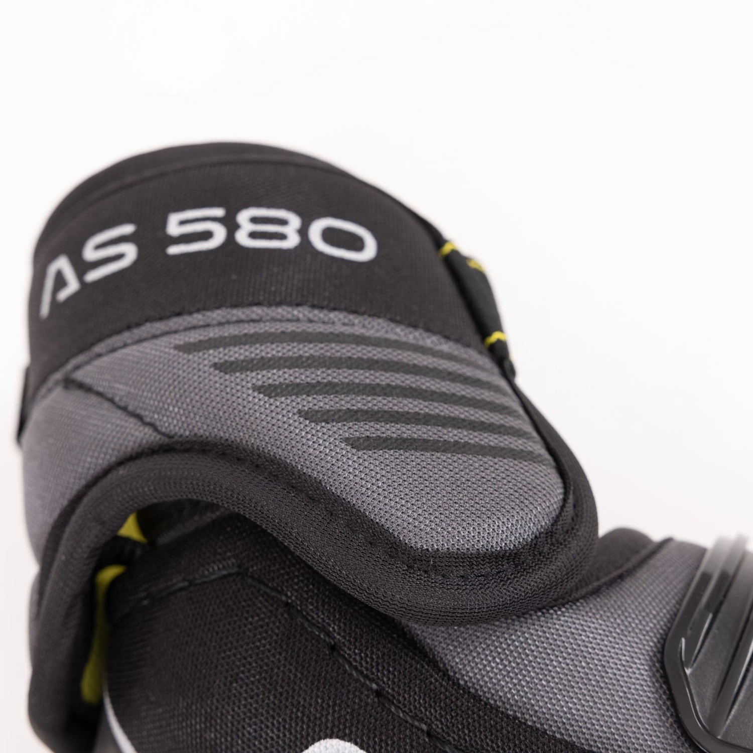 CCM Tacks AS580 Junior Hockey Elbow Pads 4 CCM Tacks AS580 Junior Hockey Elbow Pads - Image 4