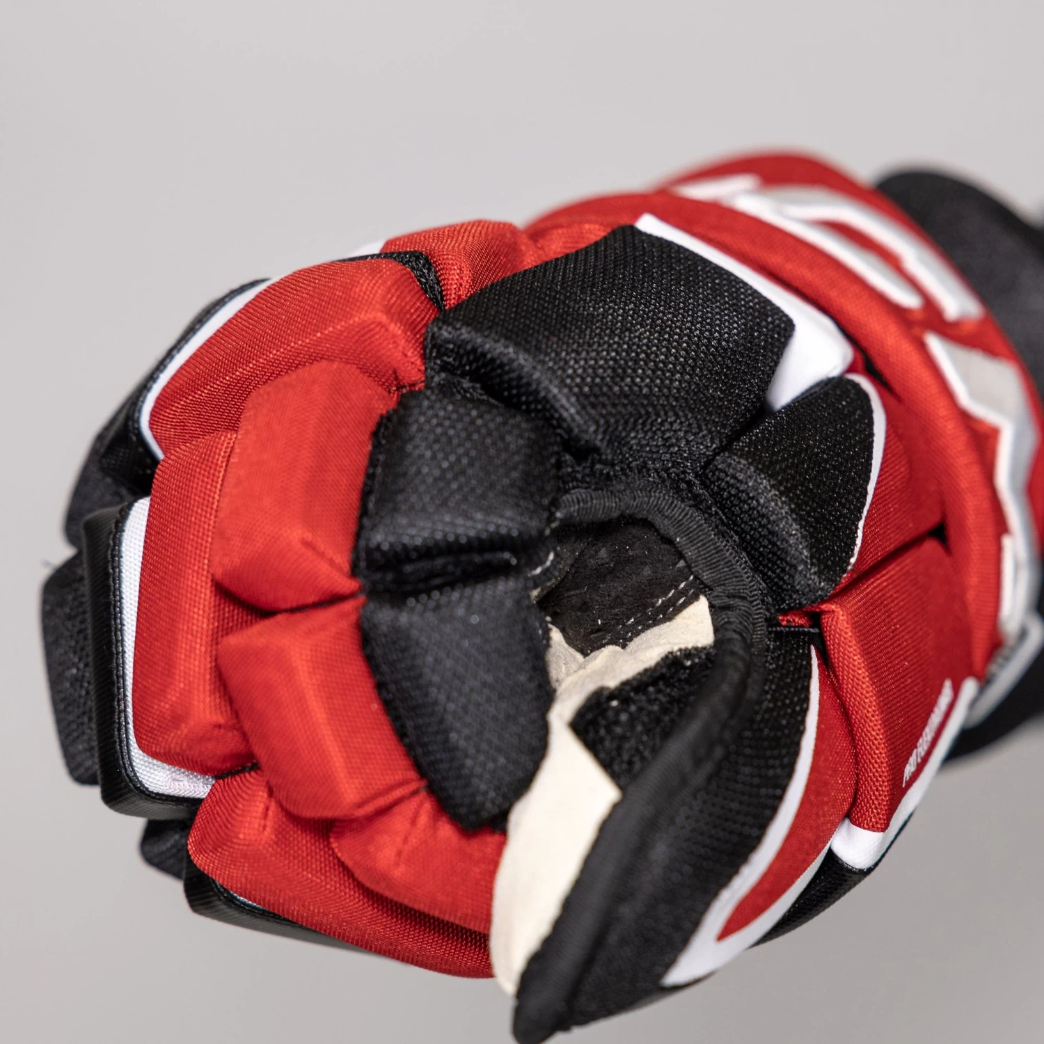 CCM Jetspeed FT6 Pro Senior Hockey Gloves 14 CCM Jetspeed FT6 Pro Senior Hockey Gloves - Image 14