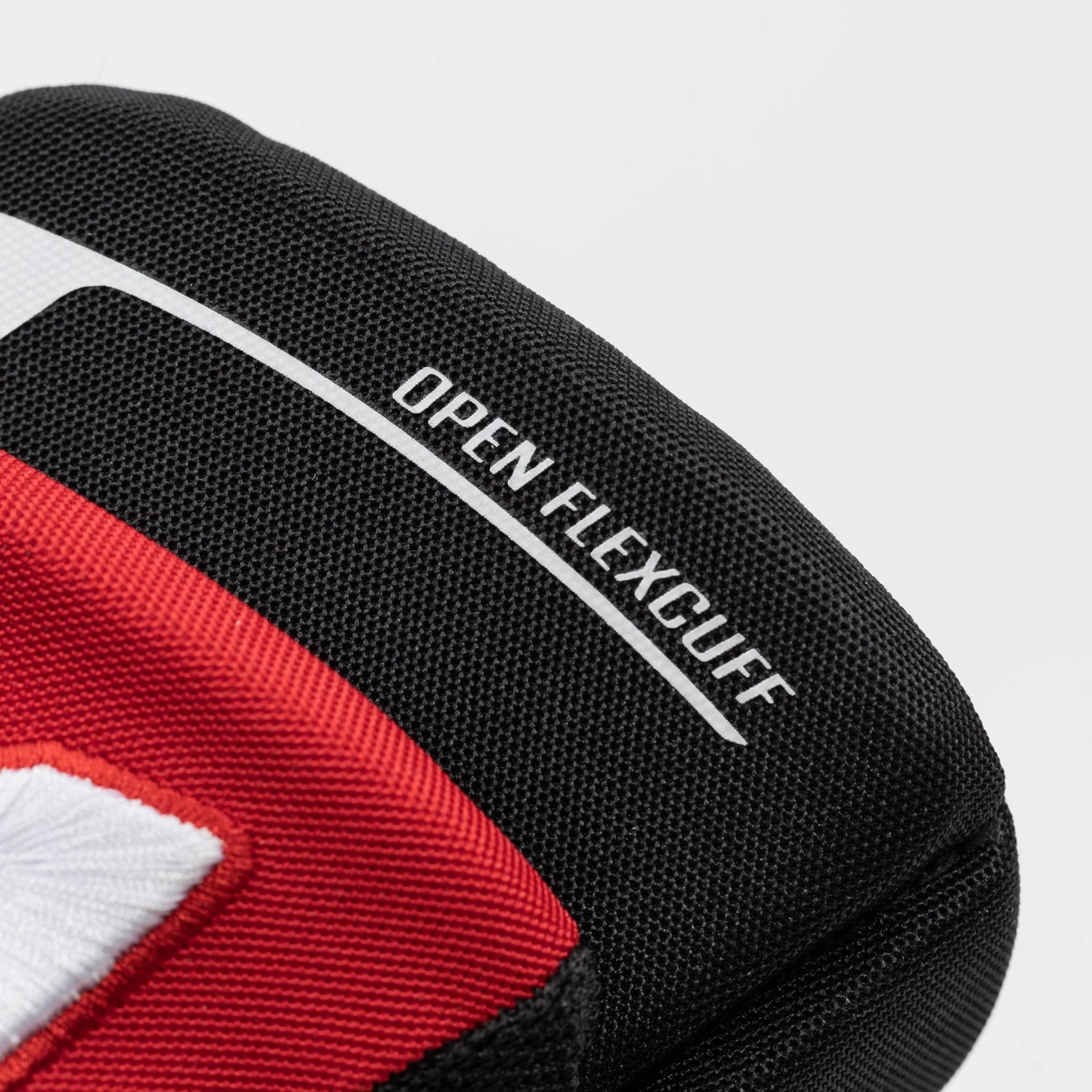 CCM Jetspeed FT6 Pro Senior Hockey Gloves 8 CCM Jetspeed FT6 Pro Senior Hockey Gloves - Image 8