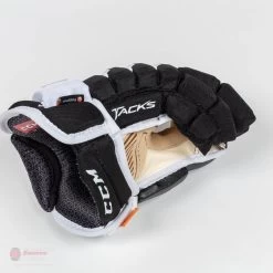 CCM Tacks 4R Pro² Junior Hockey Gloves -Hockey Shop ccm gloves ccm tacks 4r pro junior hockey gloves 14187001905218