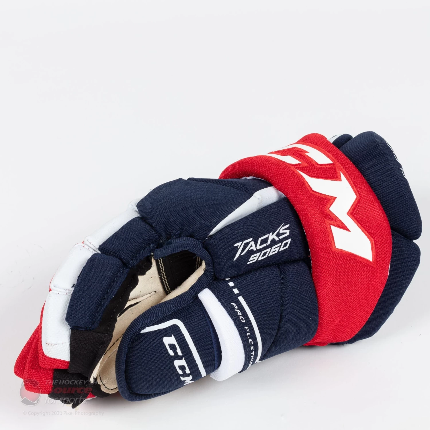 CCM Tacks 9060 Senior Hockey Gloves 2 CCM Tacks 9060 Senior Hockey Gloves - Image 2