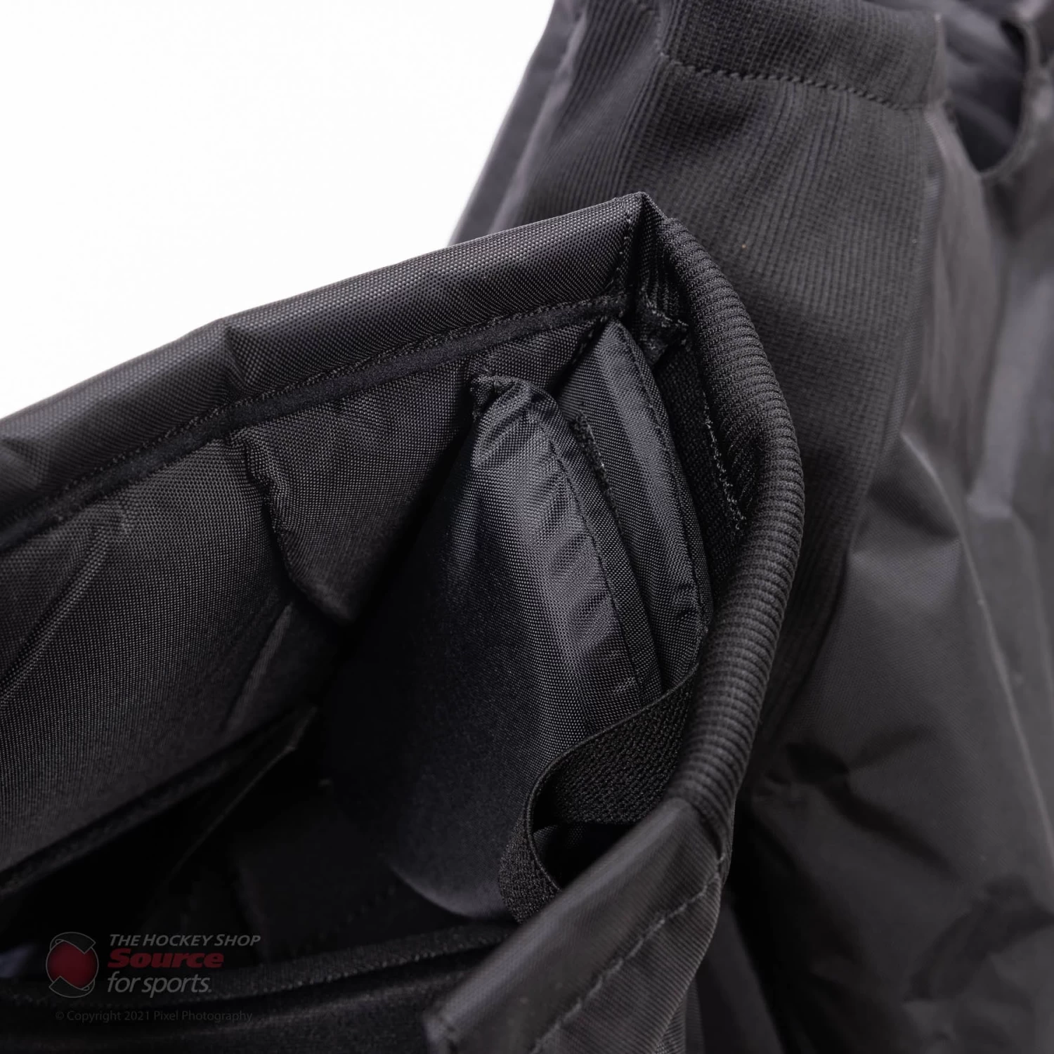 CCM 1.5 Junior Goalie Pants 11 CCM 1.5 Junior Goalie Pants - Image 11