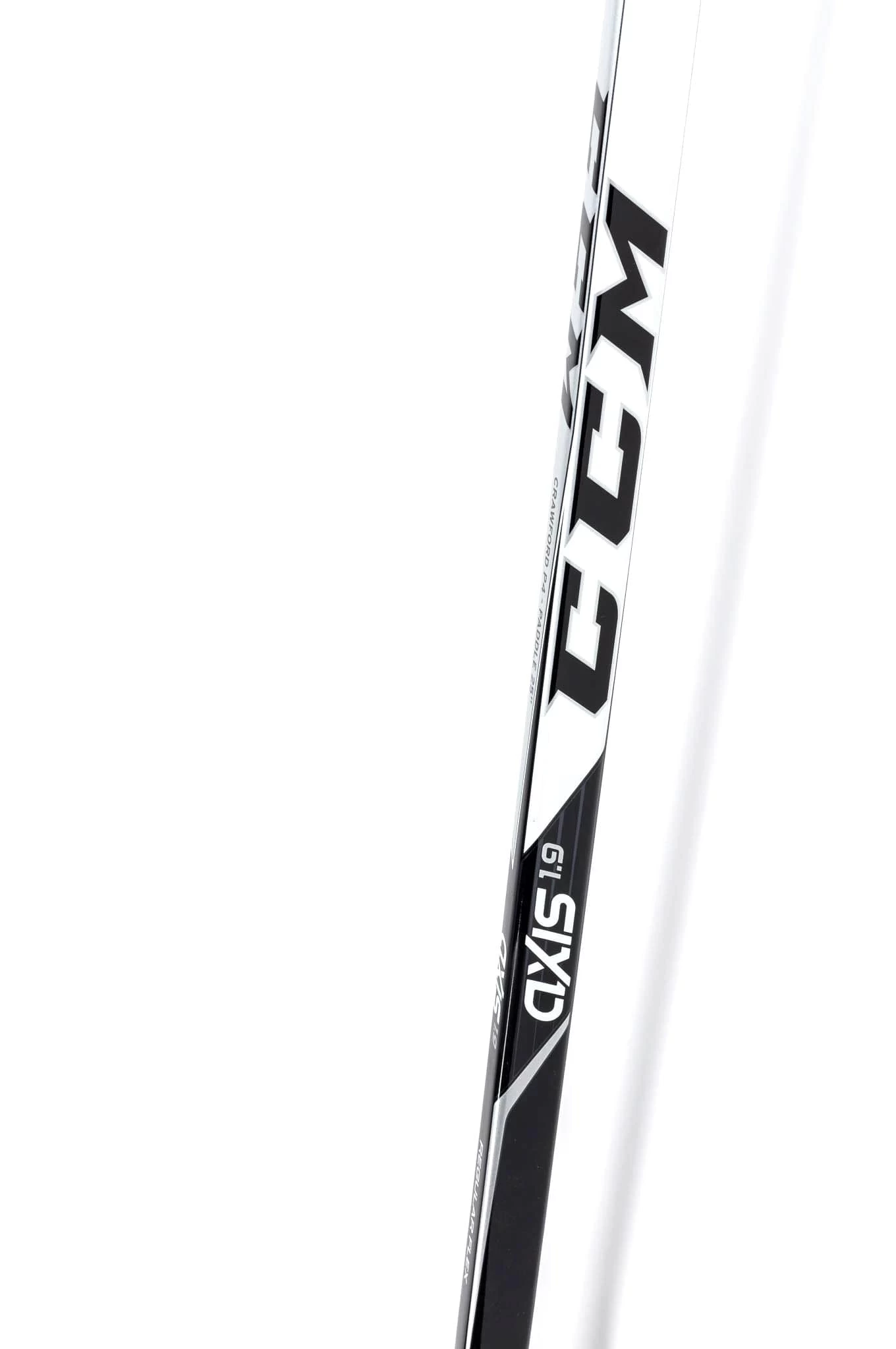 CCM Axis 1.9 Intermediate Goalie Stick 4 CCM Axis 1.9 Intermediate Goalie Stick - Image 4