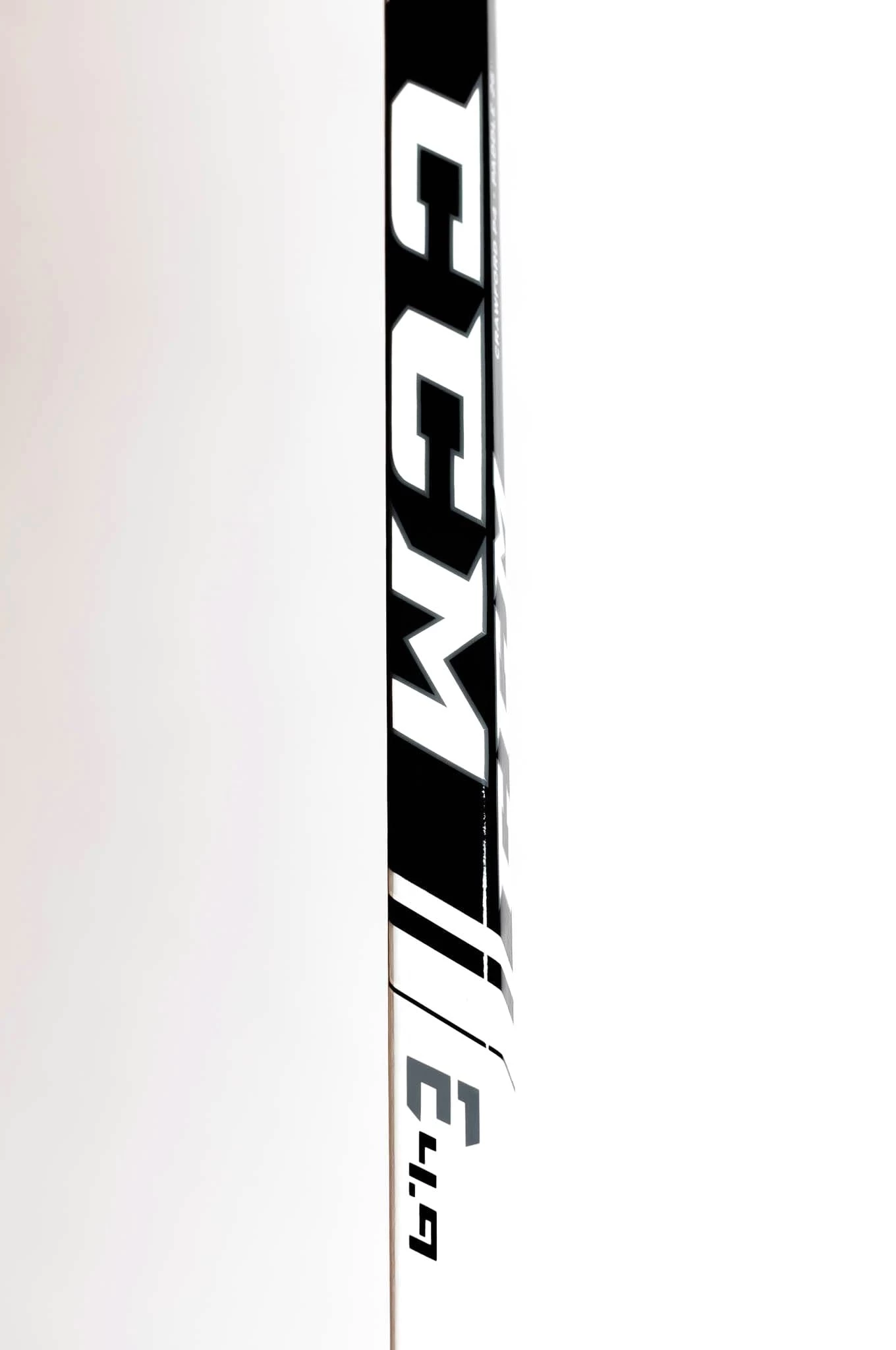 CCM Extreme Flex E4.9 Senior Goalie Stick 4 CCM Extreme Flex E4.9 Senior Goalie Stick - Image 4